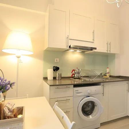 Alp Lavanta Lägenhet